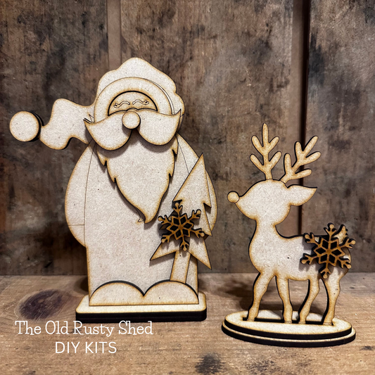 C244 Old Santa Reindeer Tiered Tray